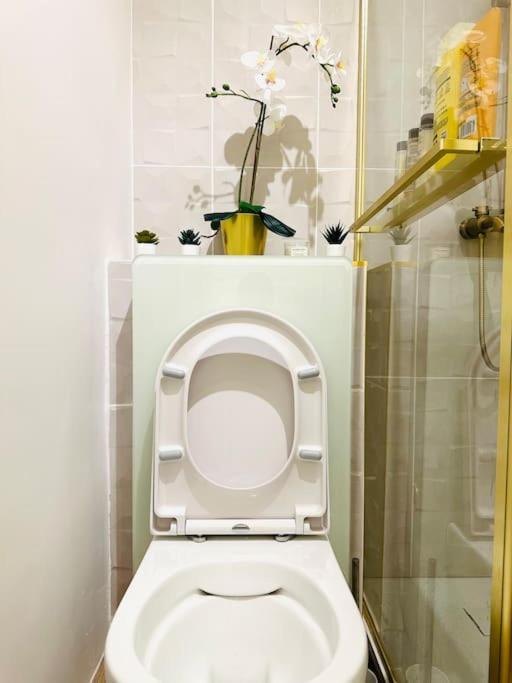 Appt Renove Proche Montmartre Gare Du Nord Et Est Apartment Paris Ngoại thất bức ảnh